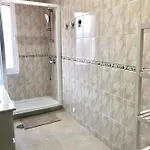 Recién Reformado, Céntrico, Tranquilo Y Luminoso *