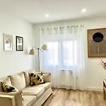 Recién Reformado, Céntrico, Tranquilo Y Luminoso Oviedo