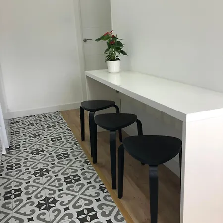 Recien Reformado, Centrico, Tranquilo Y Luminoso *