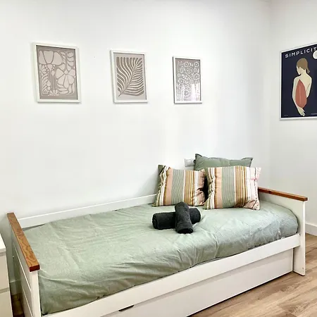 Recien Reformado, Centrico, Tranquilo Y Luminoso Oviedo